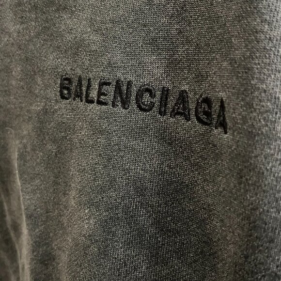 Balenciaga Faded Oversized Embroidered Sweater XL YSL Gucci St-Laurent Balmain - Picture 3 of 6